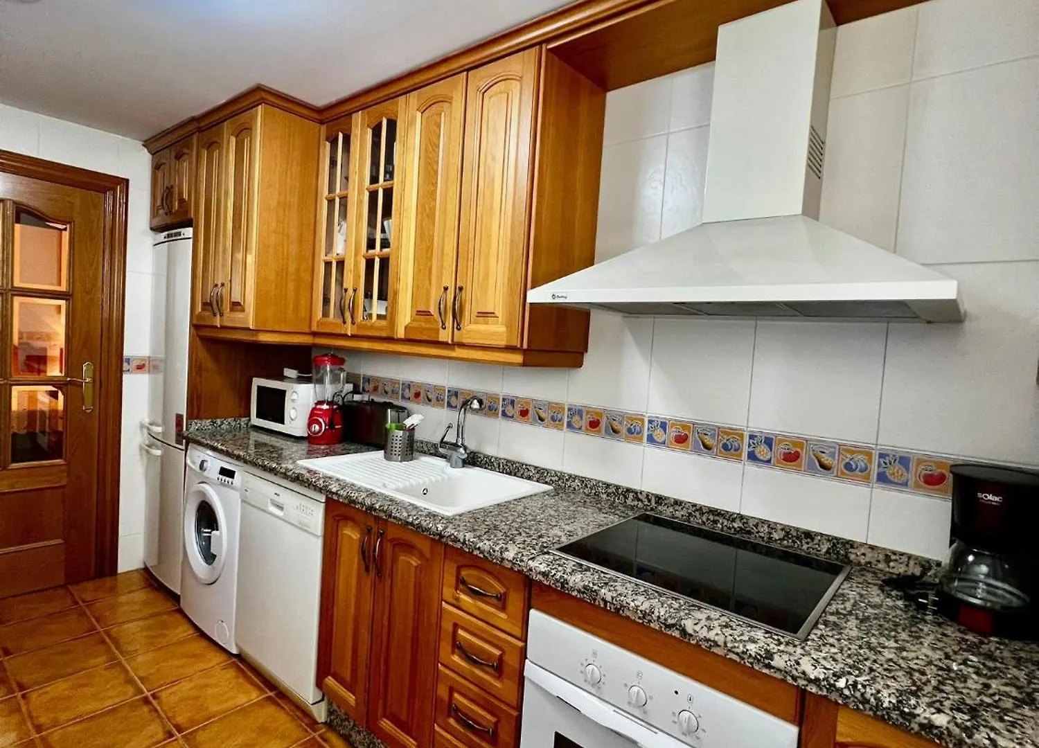 2 Bedroom Apartment In Puerto Marina Benalmádena