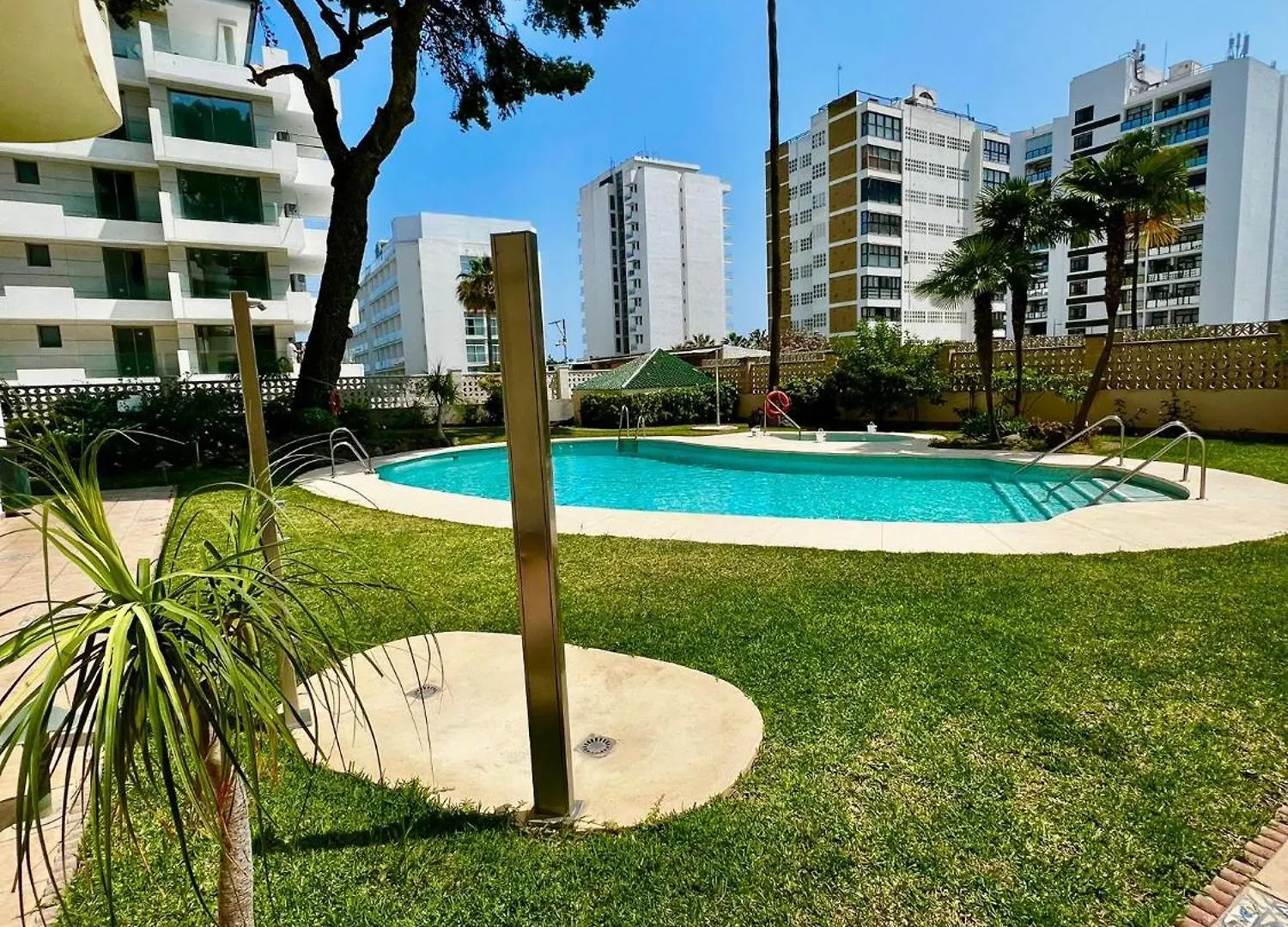 2 Bedroom Apartment In Puerto Marina Benalmádena 0*,  Spagna