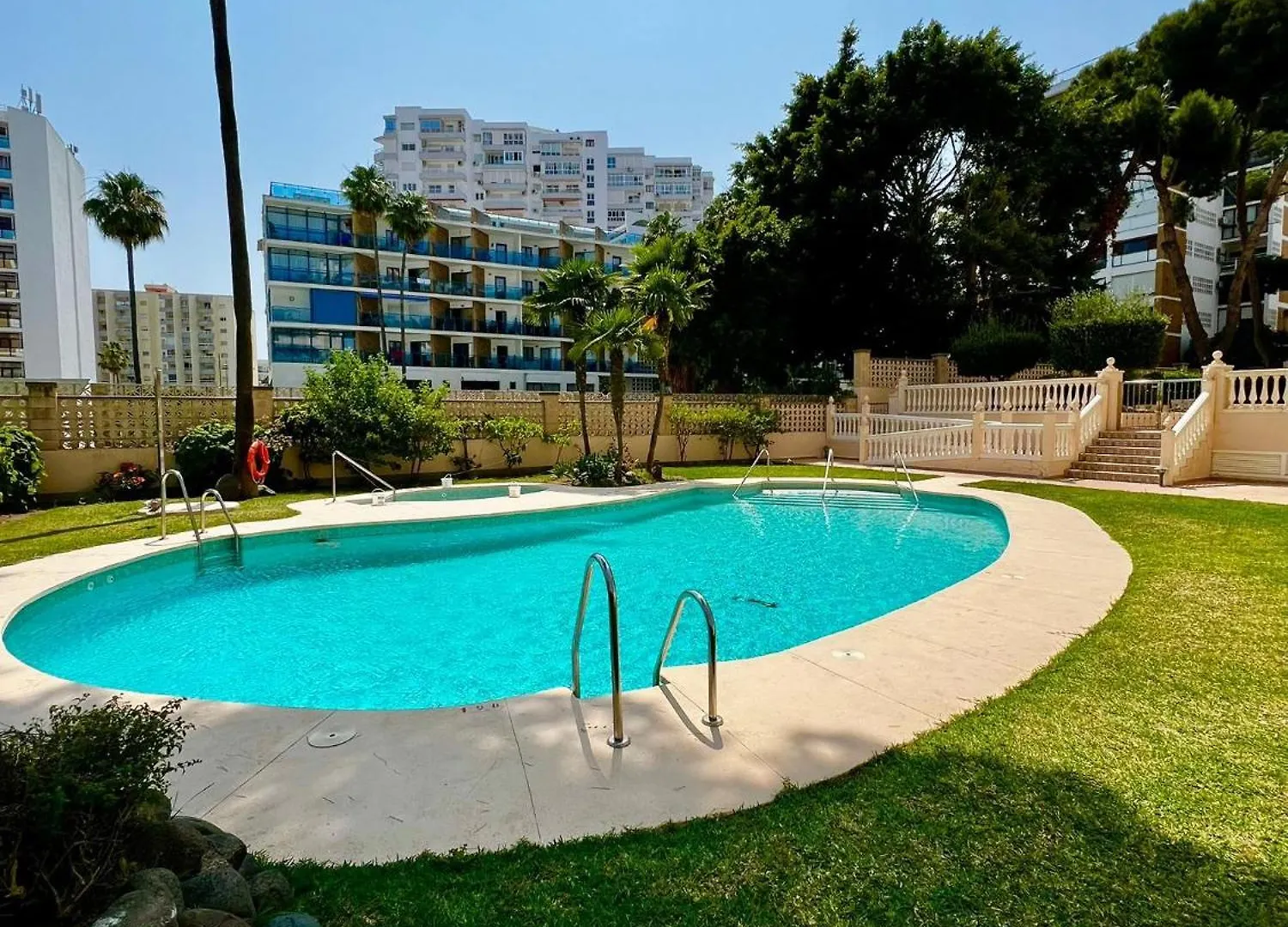 2 Bedroom Apartment In Puerto Marina Benalmádena
