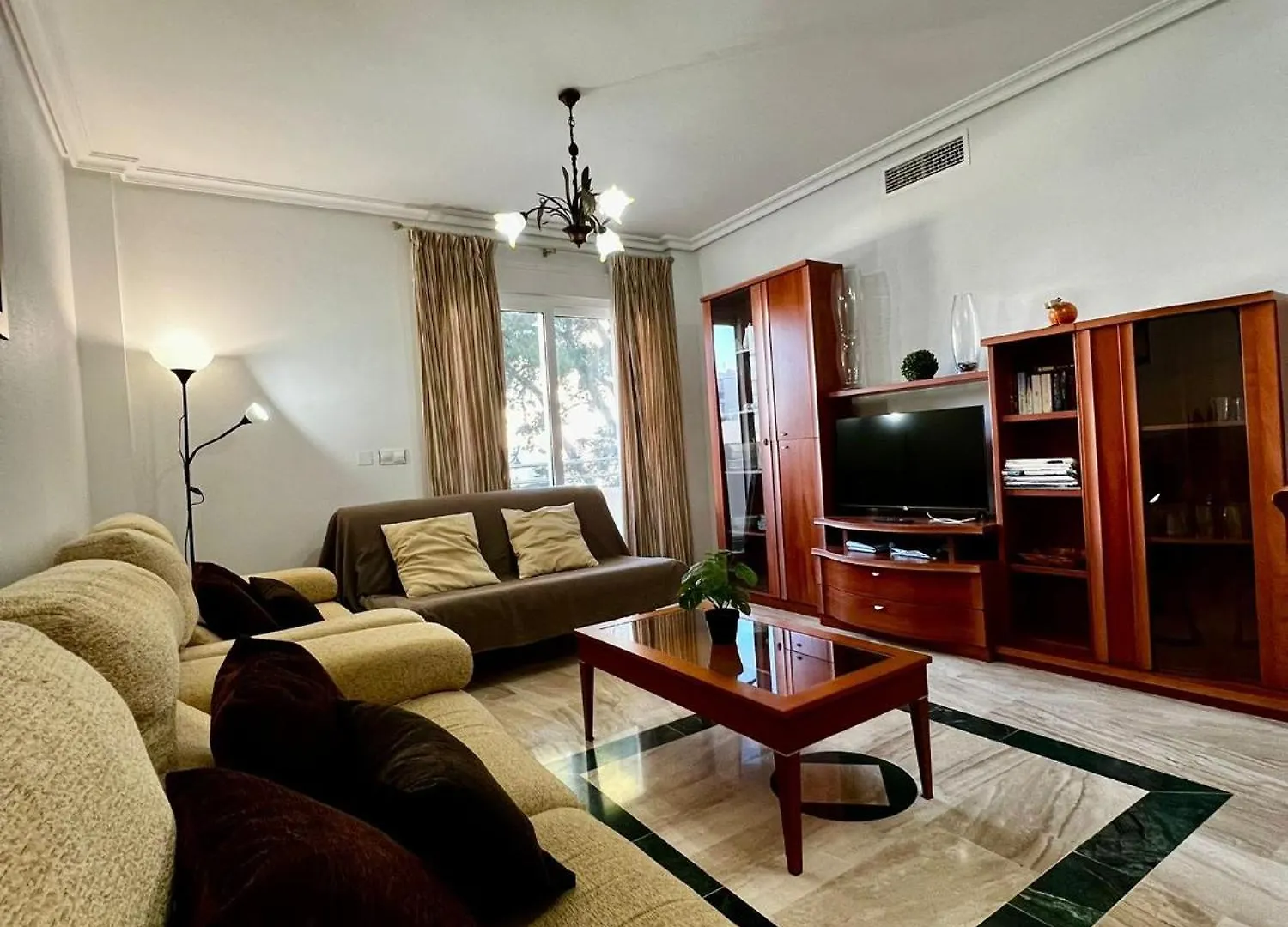 2 Bedroom Apartment In Puerto Marina Benalmadena