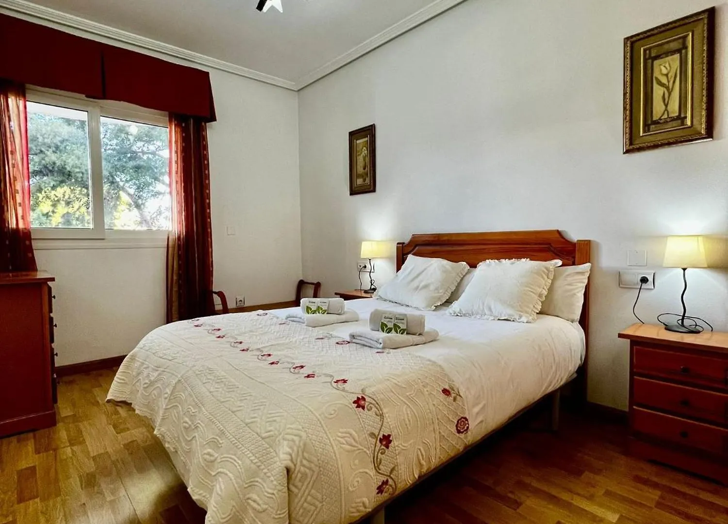 2 Bedroom Apartment In Puerto Marina Benalmádena
